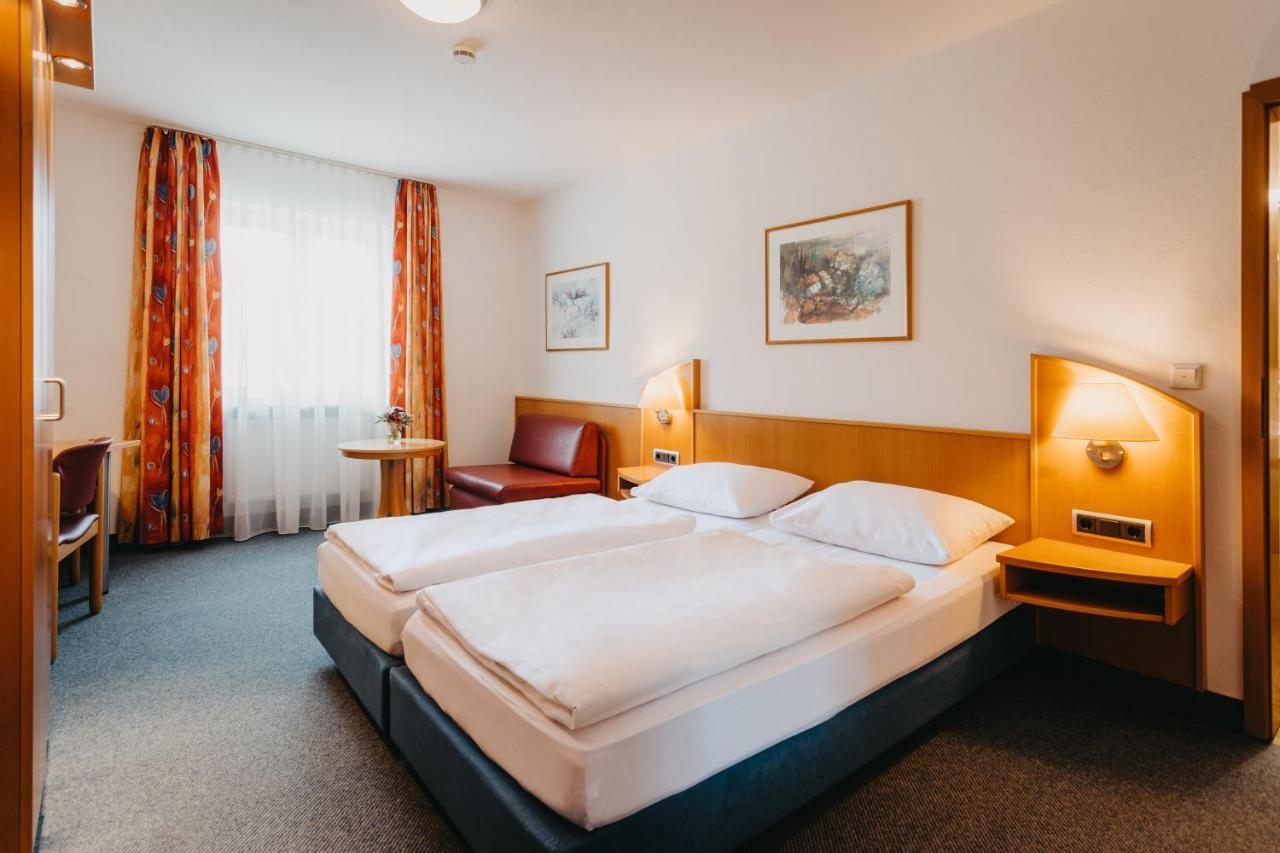 Hotel Hirschenwirt à Eichstätt Extérieur photo