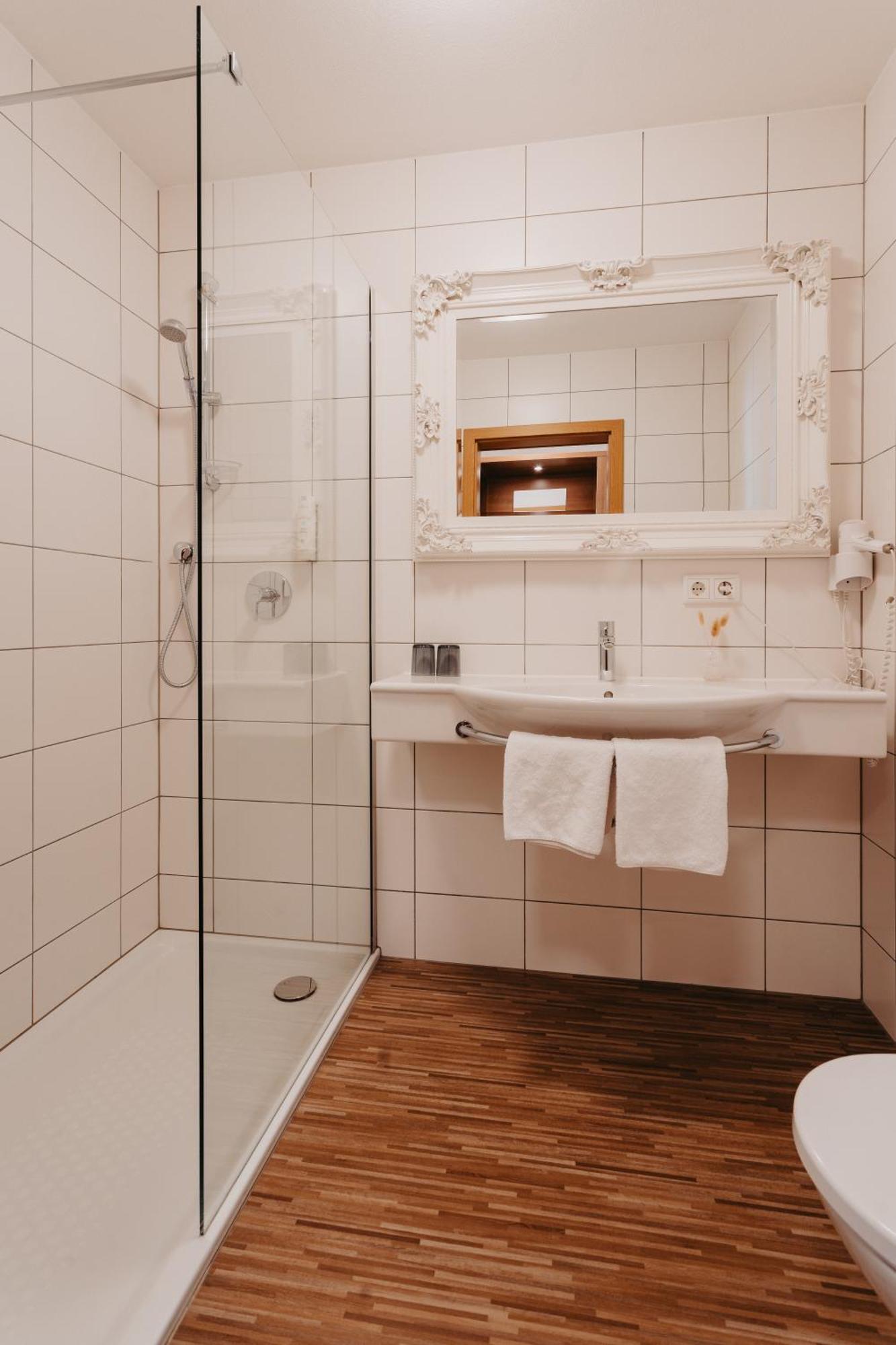 Hotel Hirschenwirt à Eichstätt Extérieur photo